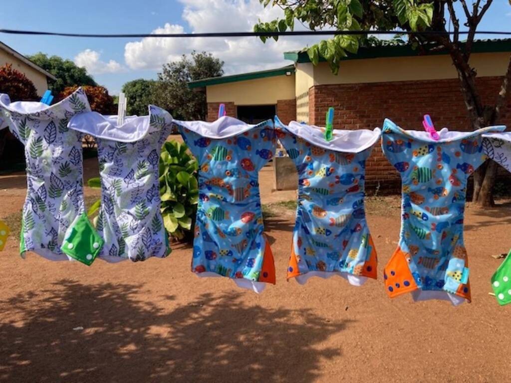 Pannolini lavabili e “Pappa buona”, le iniziative di Varese per l’Africa